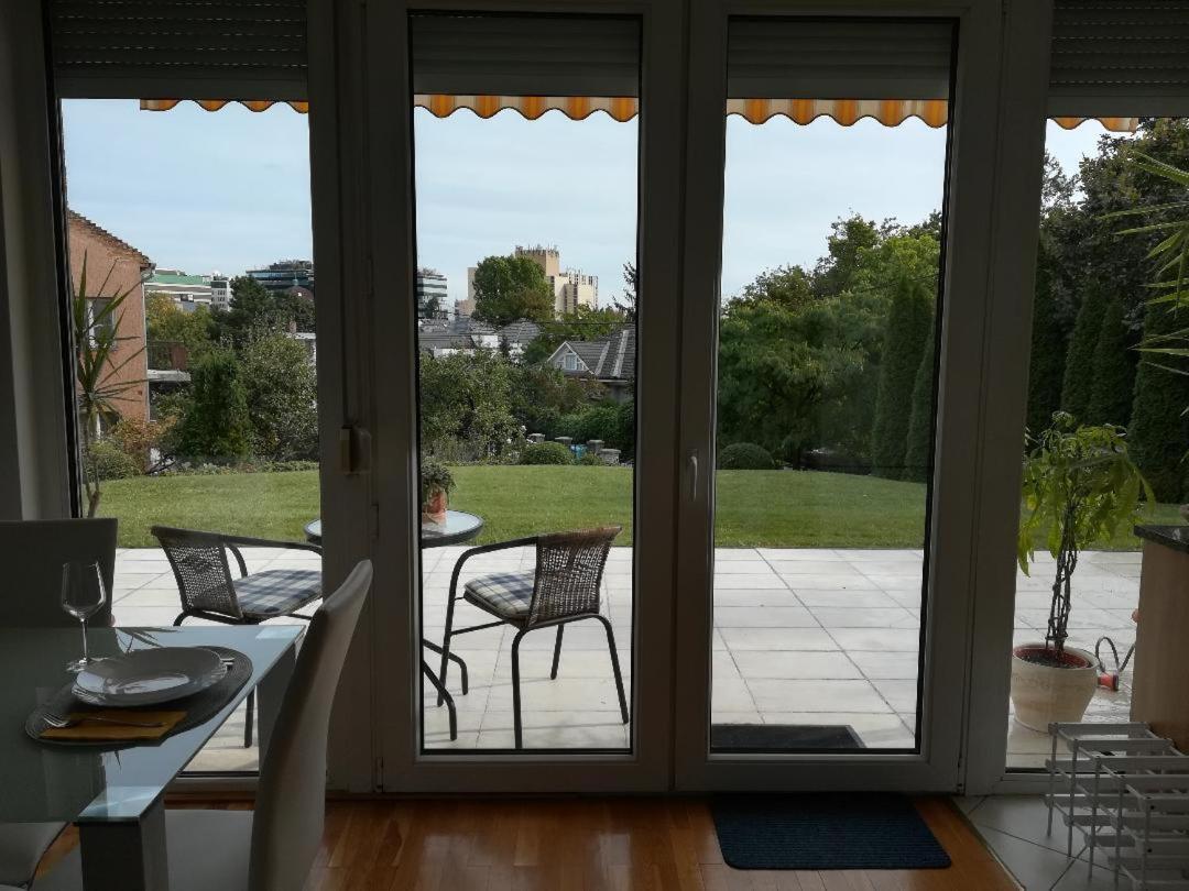 Homy Apartment In Buda, With Safe Garage And Terrace Budapest Extérieur photo
