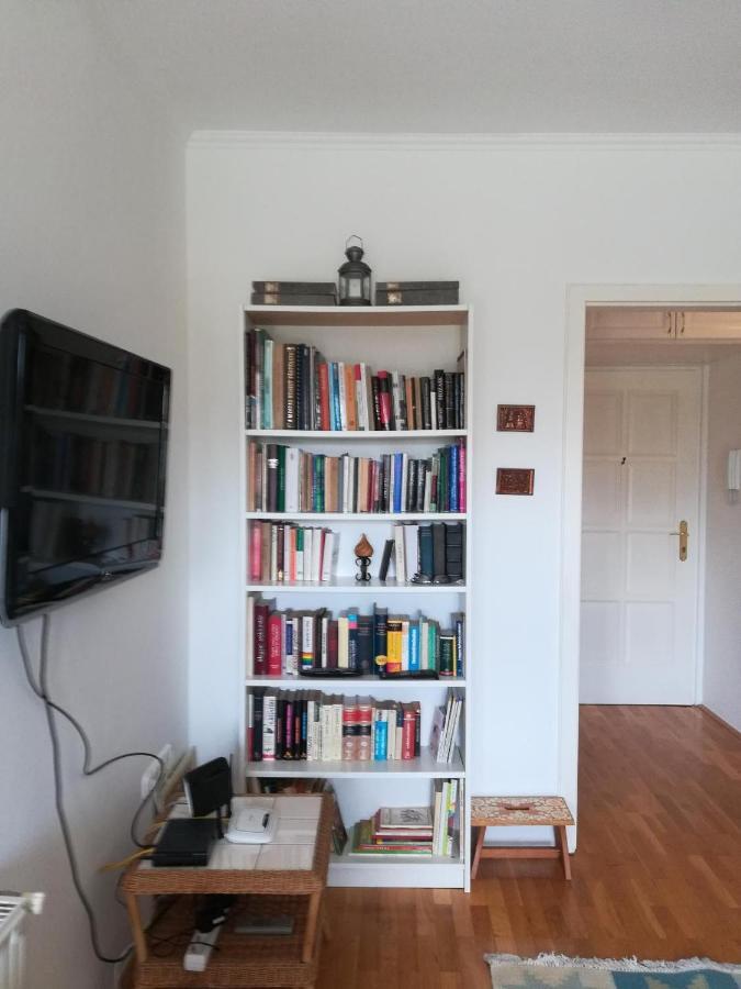 Homy Apartment In Buda, With Safe Garage And Terrace Budapest Extérieur photo