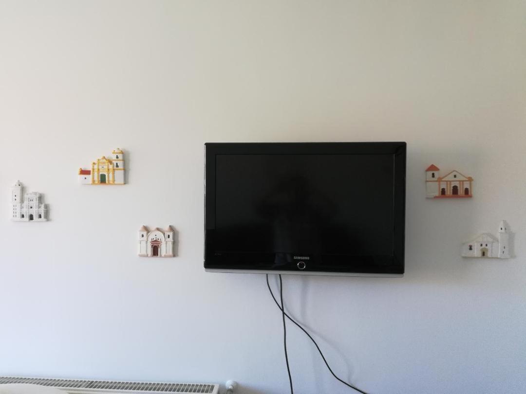 Homy Apartment In Buda, With Safe Garage And Terrace Budapest Extérieur photo